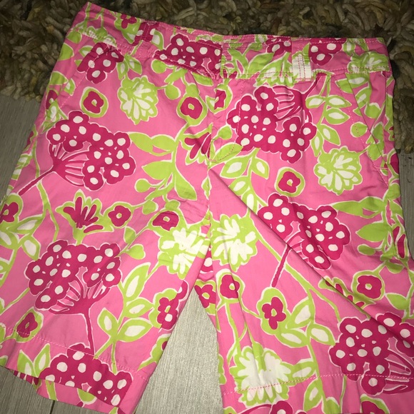 Lilly Pulitzer Bermudas - Picture 2 of 8